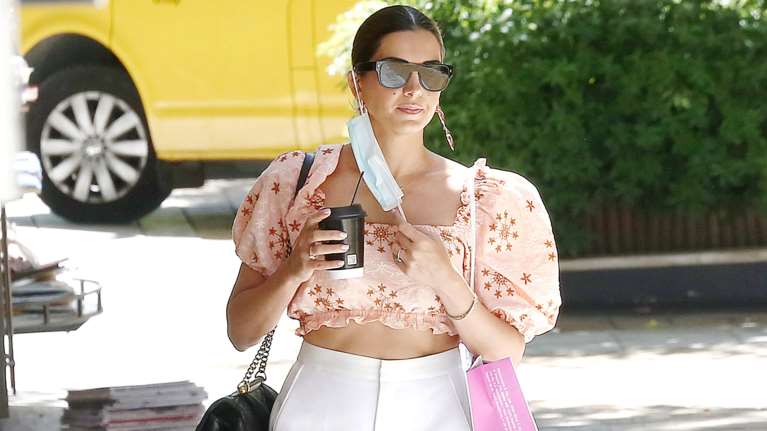 Το Zara φόρεμα της Σταματίνας Τσιμτσιλή είναι η πιο δυνατή τάση φέτος το καλοκαίρι