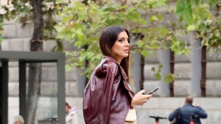 Η Σταματίνα Τσιμτσιλή στη Σταδίου στη συγκέντρωση για τα Τέμπη