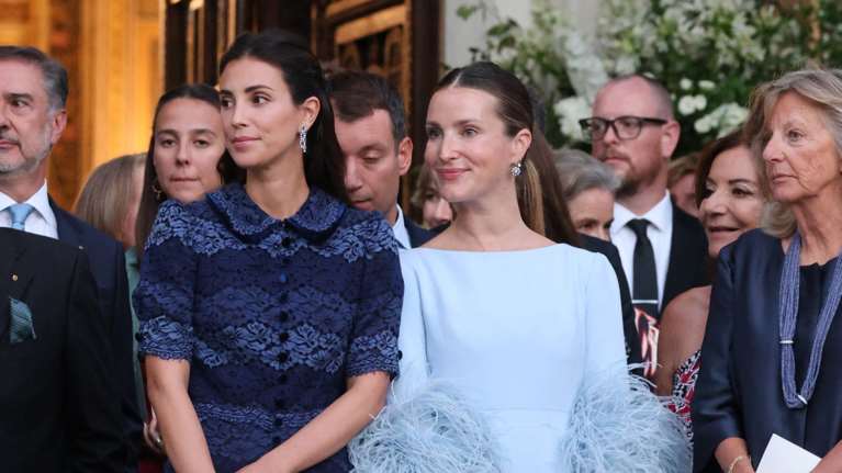 Το μπλε της αριστοκρατίας: Οι άγνωστες γαλαζοαίματες από το Ανόβερο που έφεραν στην Αθήνα royal αέρα