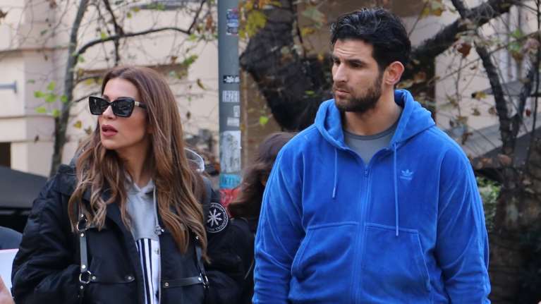 Ετεοκλής Παύλου: Μεταφέρθηκε στο νοσοκομείο - &quot;Δεν είναι πολύ καλά&quot; είπε η Ελένη Χατζίδου [βίντεο]