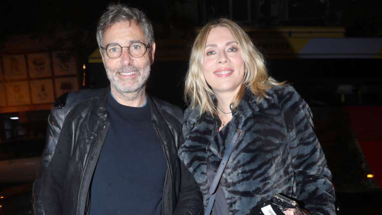 Θοδωρής Αθερίδης: &quot;Δεν έχουμε πάρει διαζύγιο με την πρώην σύζυγό μου&quot; - Τι είπε για τη Σμαράγδα Καρύδη [βίντεο]