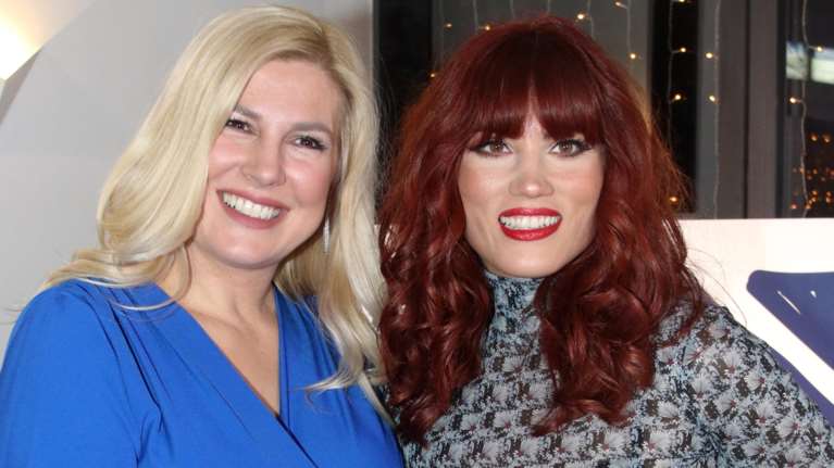 Μαίρη Συνατσάκη: Το μήνυμα στήριξης στη Ράνια Θρασκιά για την υποψηφιότητά της