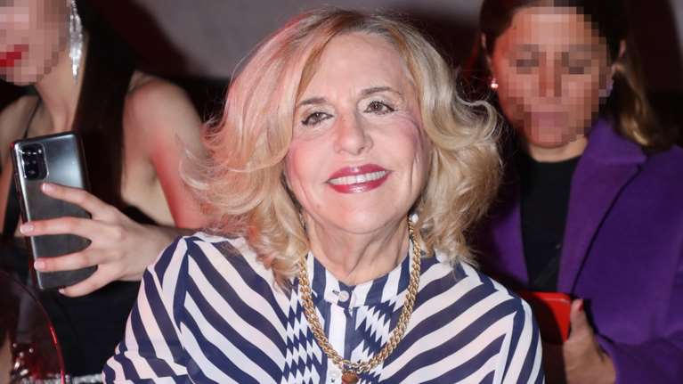 Θύμα ληστείας η Λόλα Νταϊφά: Της πήραν ιστορικά κοσμήματα αξίας 600.000 ευρώ - Η λάθος κίνησή της