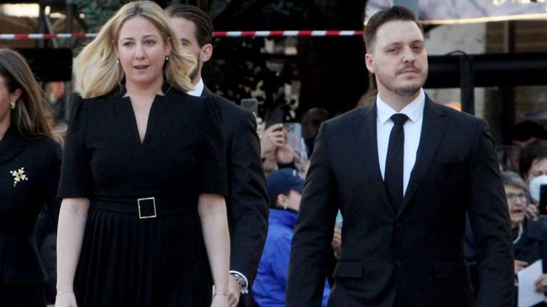 Γάμος Θεοδώρας: Ο δικηγόρος γαμπρός που του αφαίρεσαν την άδεια λόγω της αδικαιολόγητα χλιδάτης ζωής του