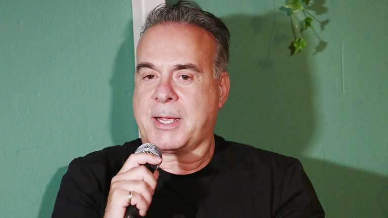 Φώτης Σεργουλόπουλος: Ζητώ τη βοήθεια της πολιτείας, ώστε αν εγώ πάθω κάτι το παιδί μου να μη μείνει μόνο του [βίντεο]