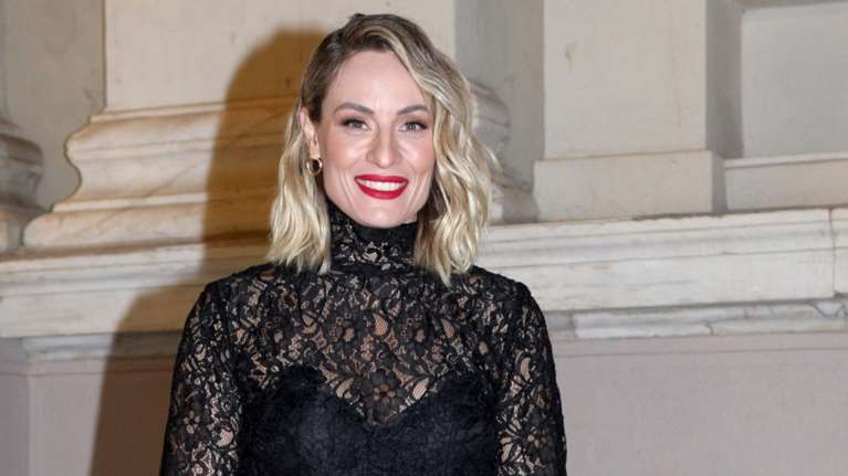 Ελεονώρα Μελέτη: Βάφτιση στη θάλασσα και πάρτι στο σπίτι της στη Σαρωνίδα για την κόρη της Αλεξάνδρα