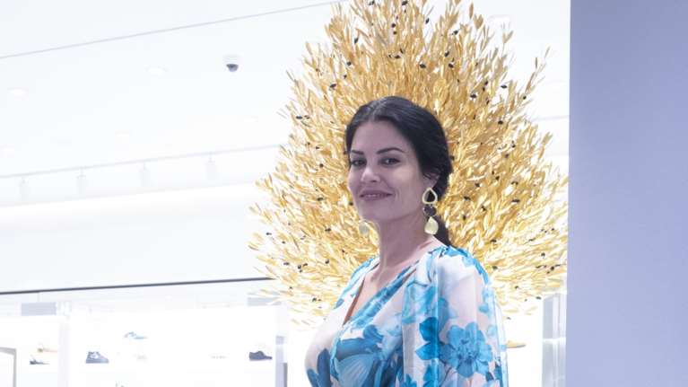 Η Μαρία Κορινθίου αγνώριστη με τα νέα της μαλλιά στη λαμπερή τελετή των Tasty Awards x Esquire