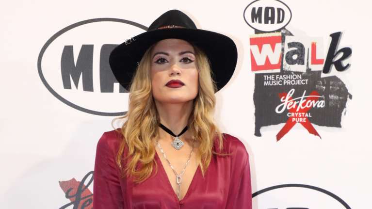 Η Συνατσάκη απαντά με εξώδικο στον Τσουρό: &quot;Δεν χρωστάω συγγνώμη - Πάμε στα δικαστήρια&quot;