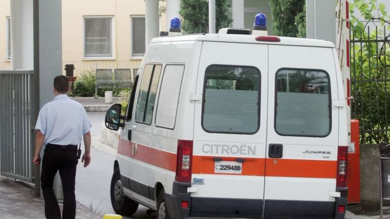 Θεσσαλονίκη: Βρέφος κατάπιε αντικείμενο - Γέφυρα σωτηρίας για τη διακομιδή του σε νοσοκομείο