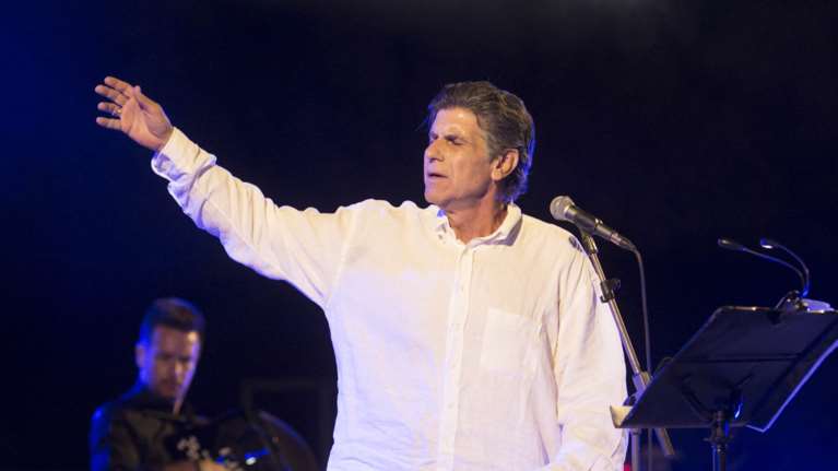 Γιάννης Μπέζος: Τα ριάλιτι για εμένα είναι πορνό - Υποκατάστατο ρωμαϊκών εκδηλώσεων