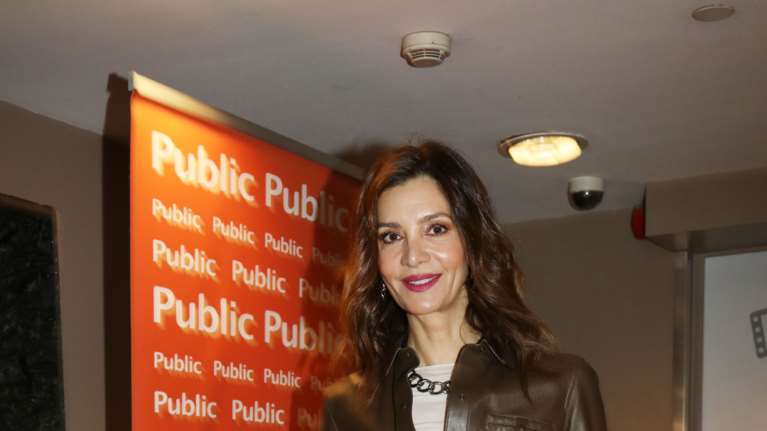 Η Κατερίνα Λέχου με το πιο σικάτο δερμάτινο πουκάμισο - Εκανε τον τέλειο συνδυασμό [εικόνες]