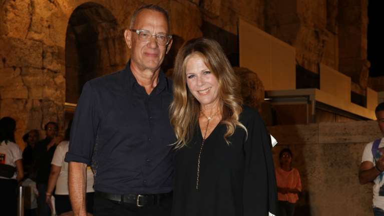 Ο Τομ Χανκς σε ταβέρνα στον Απείρανθο της Νάξου - Ο τρελός έρωτας του χολιγουντιανού σταρ με τις Κυκλάδες