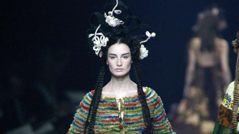 "Jean Paul Gaultier Catwalk": Οι εντυπωσιακές γυναικείες κολεξιόν του από το 1976 μέχρι το 2020 σε έναν τόμο