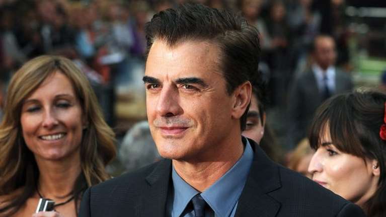 Αγνώριστος ο Mr. Big: Ξεχάστε τον γόη του Sex and the City που ξέρατε [Εικόνα]