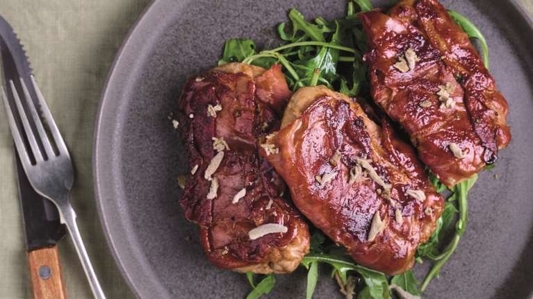 To μενού για το εορταστικό τραπέζι που προτείνει ο σεφ Τάσος Αντωνίου - Οι συμβουλές για τα ψώνια στο σούπερ μάρκετ