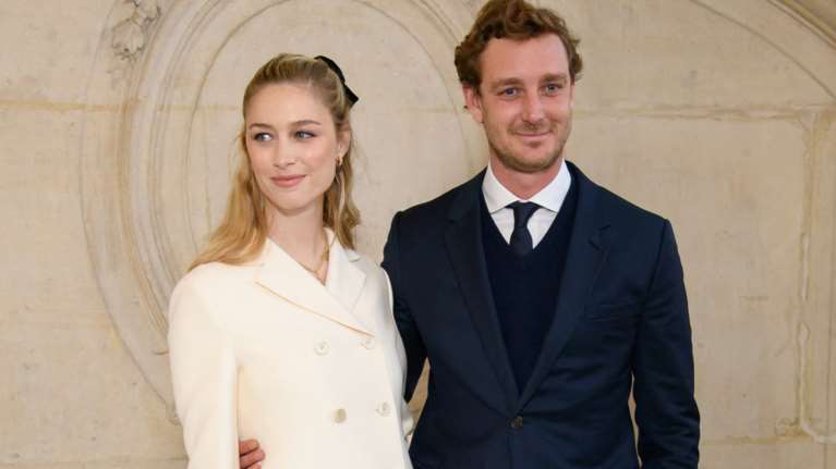 Μπεατρίς Μπορομέο: Μια &quot;Ιταλίδα καλλονή&quot; στην εβδομάδα μόδας του Παρισιού