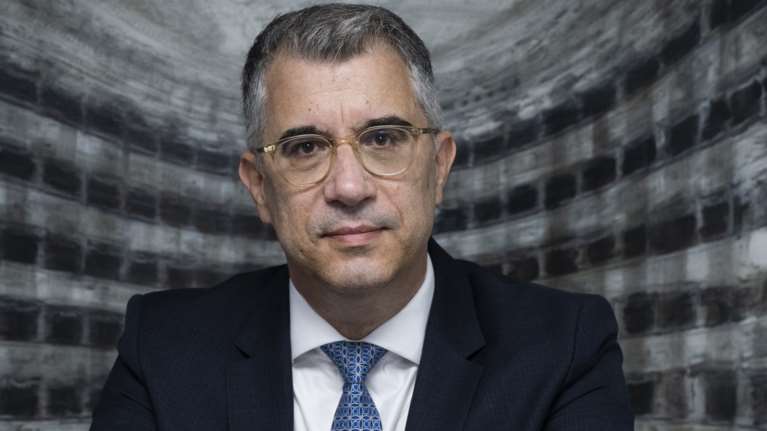 Γιώργος Σκριμιζέας: Τι κρύβεται πίσω από τις αντιθέσεις στην αγορά των φορτηγών πλοίων