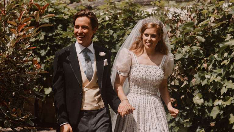 Γεννητούρια στο Μπάγκιγχαμ: Έγκυος στο πρώτο της παιδί η Πριγκίπισσα Βεατρίκη