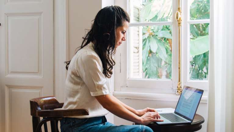 Ψηφιακοί...νομάδες: Ακόμα και το lockdown είναι πιο ωραίο στην Αθήνα!