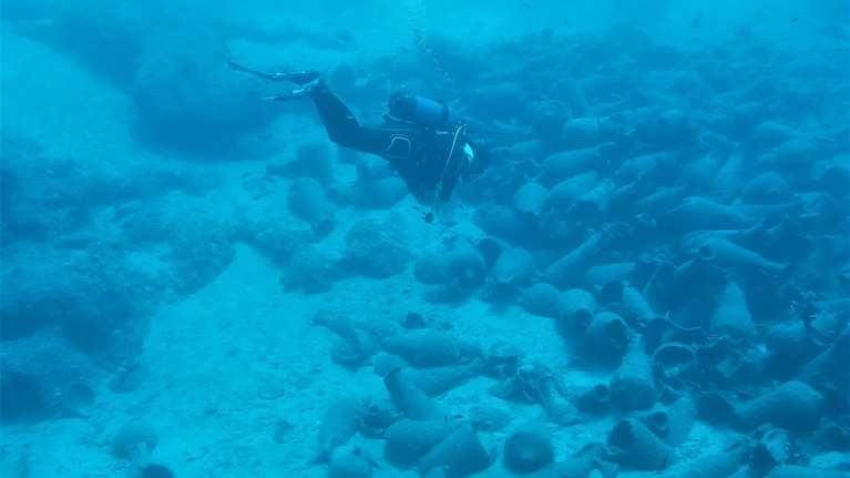 Σητεία: Η υποβρύχια έρευνα έφερε στο φως κατάλοιπα ρωμαϊκών κτιρίων - Εντυπωσιακά ευρήματα [Εικόνες]