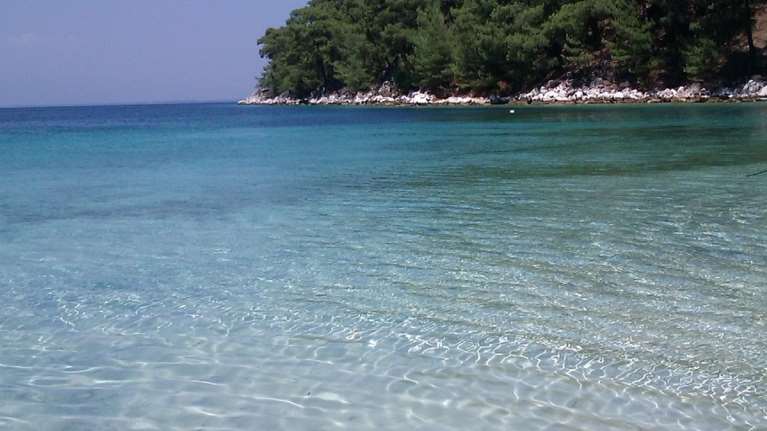 Θάσος: Νεκρός 22χρονος λουόμενος - Εντοπίστηκε στην παραλία Παράδεισος