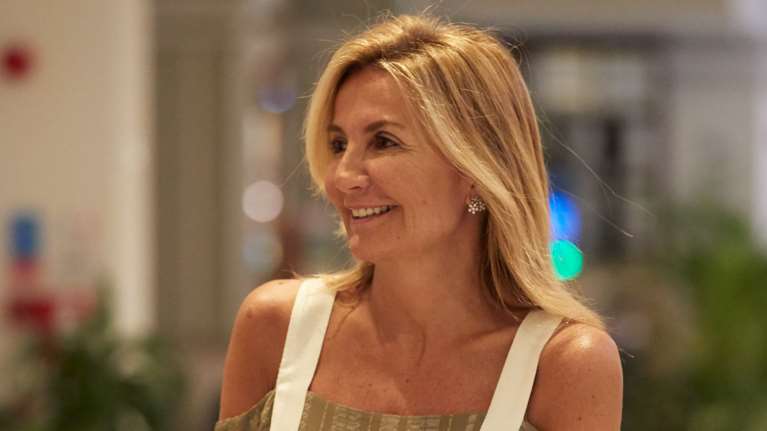 Βουλευτής του ΣΥΡΙΖΑ ειρωνεύεται τη Μαρέβα για τις μάσκες- Τι του απάντησε