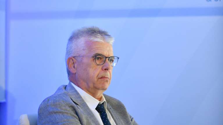 Γώγος: Αυτός είναι ο λόγος που δεν φορούσε μάσκα σε πολυσύχναστο δρόμο της Πάτρας [εικόνα]