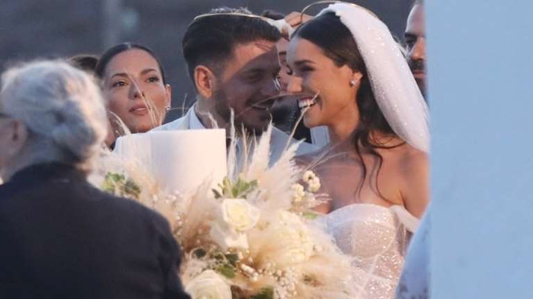 Stan - Βέρα Σωτηροπούλου: Οι χρυσές βέρες και το ταξίδι του μέλιτος σε μυστικό προορισμό [Εικόνες]