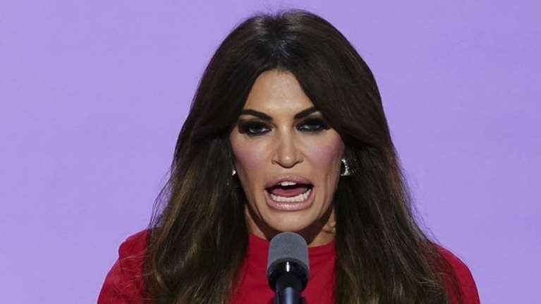 Ο Πρετεντέρης για τον διορισμό της Κίμπερλι στην πρεσβεία της Αθήνας: Εμείς γιατί δεν στέλνουμε τηλεπαρουσιάστριες;