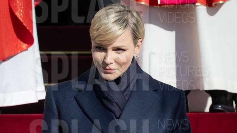 Πριγκίπισσα Σαρλίν: Στιλάτη με απίθανο ανδρόγυνο look - To εκπληκτικό κοστούμι που απογείωσε με γόβες Manolo Blahnik