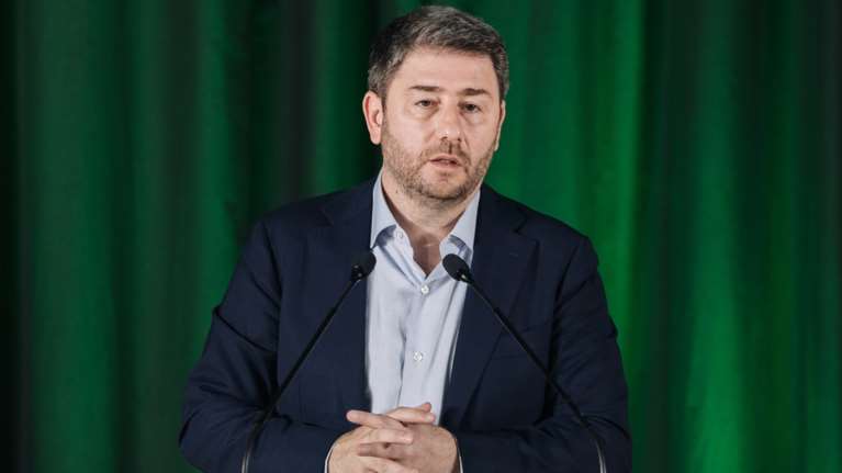 Ανδρουλάκης για φωτιές: Η σκέψη μας είναι κοντά στους κατοίκους και τους πυροσβέστες