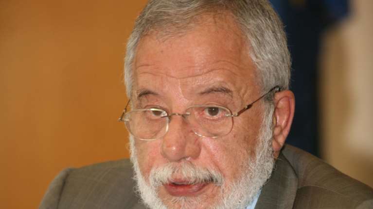 Στο σφυρί βίλα 450 τμ στην Εκάλη - Ανήκε στον πρώην πρόεδρο του ΕΒΕΑ Δρ. Φουντουκάκο