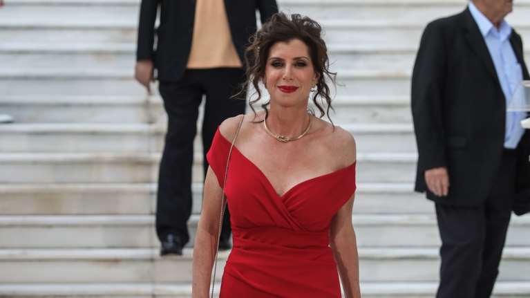 Η Βάνα Μπάρμπα &quot;καρφώνει&quot; την Ελενα Ακρίτα- Φθόνος η κριτική της στην Αννα Ασημακοπούλου στη δεξίωση της Προέδρου