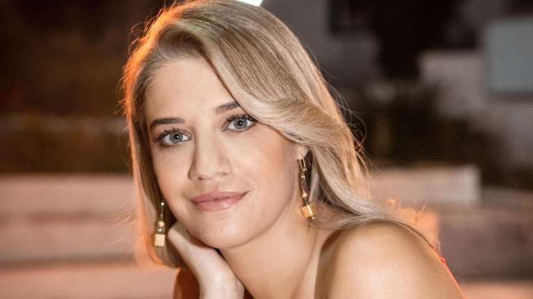 Τζένη Θεωνά: &quot;Μy favourite.. so far&quot; - Η πιο αγαπησιάρικη φωτογραφία της οικογένειας στις διακοπές