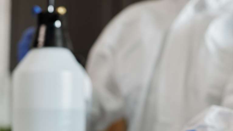 Κορονοϊός-  Kαθηγητής Χρηστάκης (Yale): Από το 2024 θα επιστρέψει η ζωή εκεί που ήταν πριν