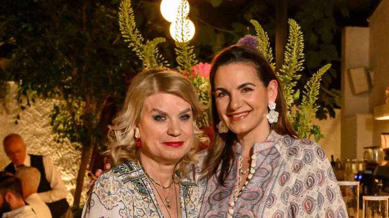 Ολγα Κεφαλογιάννη: Κομψή με boho φόρεμα σε ένα μοναδικής φινέτσας dinner [εικόνες]