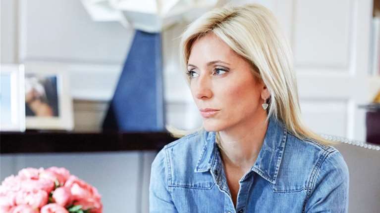 Μαρί Σαντάλ vintage: Το απίθανο look της στην Ουάσινγκτον και η ομοιότητα με τη Μαρία Ολυμπία