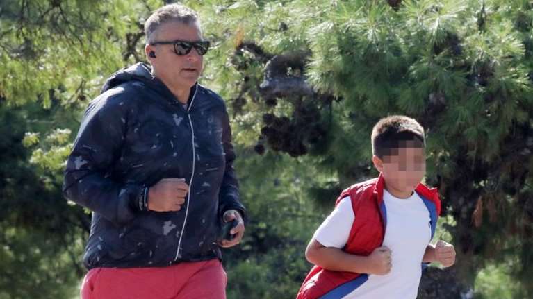 &quot;Μετακίνηση 6&quot; για τον Γιώργο Λιάγκα και τον γιο του, Γιάννη