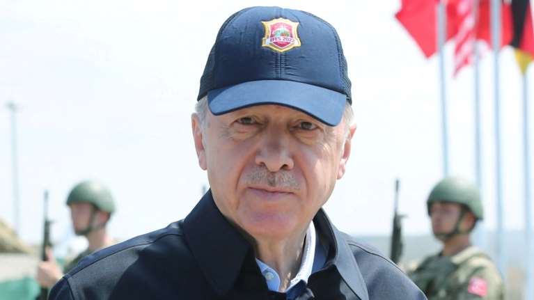 Παραλήρημα και πρωτοσέλιδο στον τουρκικό Τύπο οι απειλές Ερντογάν - &quot;Ελλάδα, μάζεψε το μυαλό σου&quot; [βίντεο]