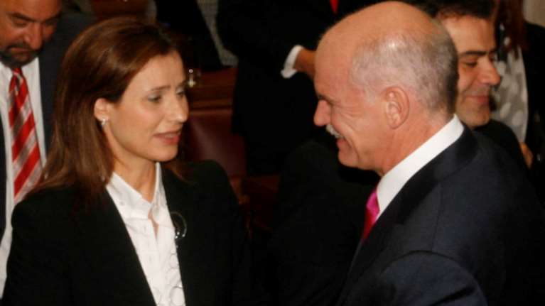 Μπατζελή: Στηρίζω Παπανδρέου - Θα ανακοινώσει σύντομα την υποψηφιότητά του