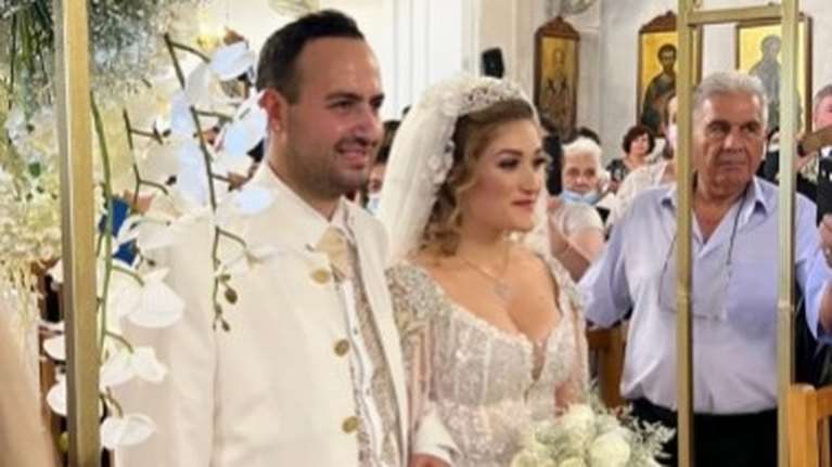 Μαυρίκιος Μαυρικίου – Ιλάειρα Ζήση: Γάμος-υπερπαραγωγή για το ζευγάρι - Έκλεισαν οι δρόμοι στη Λεμεσό [εικόνες, βίντεο]