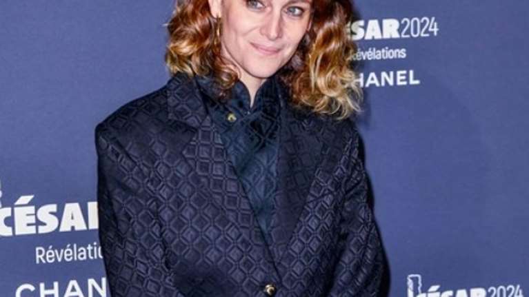 Αριάν Λαμπέντ: Πού βρισκόταν η σύζυγος του Γιώργου Λάνθιμου όταν η Έμμα Στόουν κέρδισε το Critics Choice Award για την ταινία του;