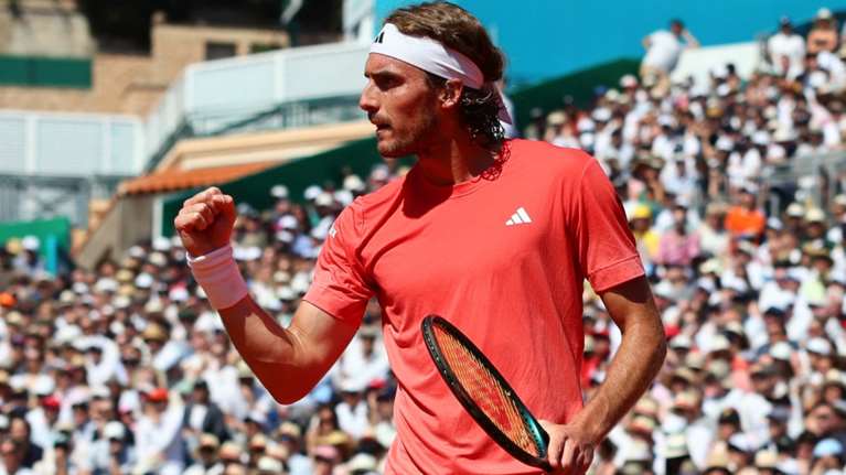 Στέφανος Τσιτσιπάς: Εξακολουθεί να τον προπονεί ο... πατέρας του - &quot;Δέχτηκα πολλές συγγνώμες από τον γιο μου&quot;