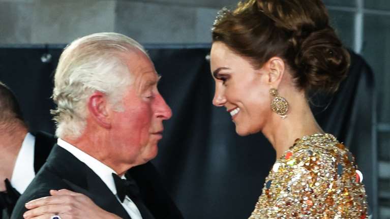 Ο Κάρολος σε βίντεοσκοπημένο μήνυμα για το Πάσχα, μιλάει για τη μάχη του με τον καρκίνο αλλά και για την ασθένεια της Κέιτ