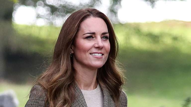 To heritage outfit της Κέιτ Μίντλετον: Το απίθανο ιταλικό blazer των €1.600 που φόρεσε στην πρώτη της φθινοπωρινή εμφάνιση