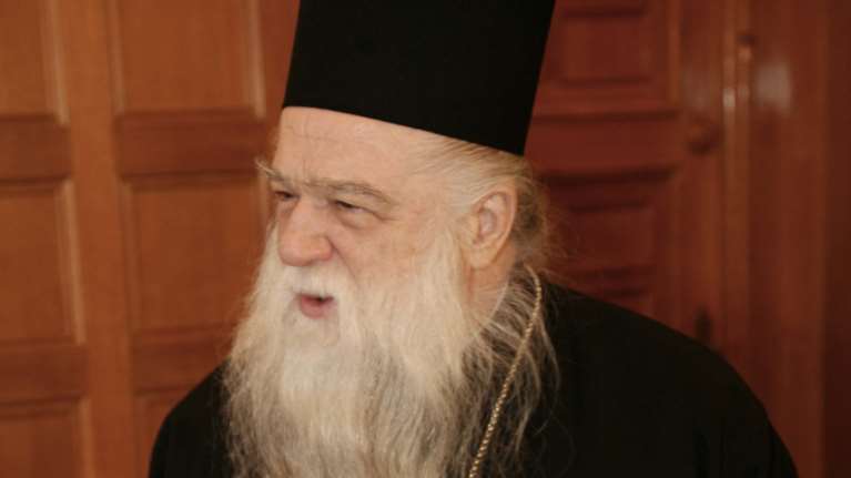 Παραλήρημα δίχως τέλος από τον Αμβρόσιο: "Τέκνα του διαβόλου οι εμβολιασμένοι - Σφραγίδα του το εμβόλιο"