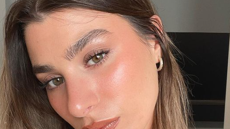 Χρύσα Μιχαλοπούλου: Παιχνίδια στη θάλασσα με τον γιο της, Κίμωνα