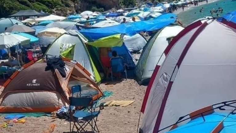 Εύβοια: Γνωστή παραλία εξαφανίστηκε από τις σκηνές - Αντιδράσεις από τους κατοίκους [εικόνες]