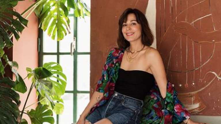 Η Κατερίνα Παπουτσάκη πόσταρε την πιο τρυφερή φωτογραφία του συζύγου της με τους δύο γιους τους