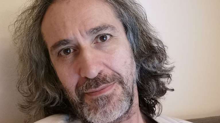 Κορονοϊός - Συγκλονίζει Έλληνας στη Σουηδία που νόσησε: "Με αντιμετώπισαν σαν λεπρό"